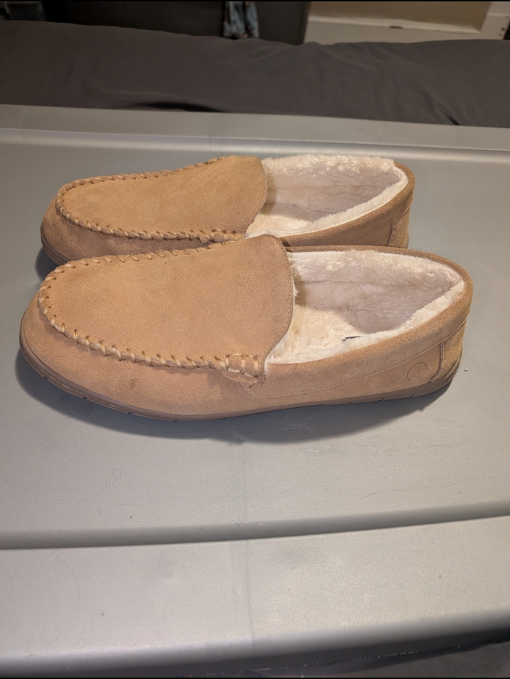 Lands' End Men's Tan Suede Faux Fur Moccasin Slippers Size US 13D UK 12 EU 47